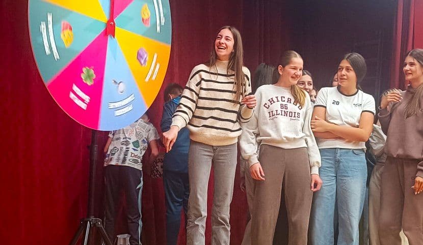 U Čajetini održan „Try a Skill“: Deca kroz praksu upoznala buduća zanimanja